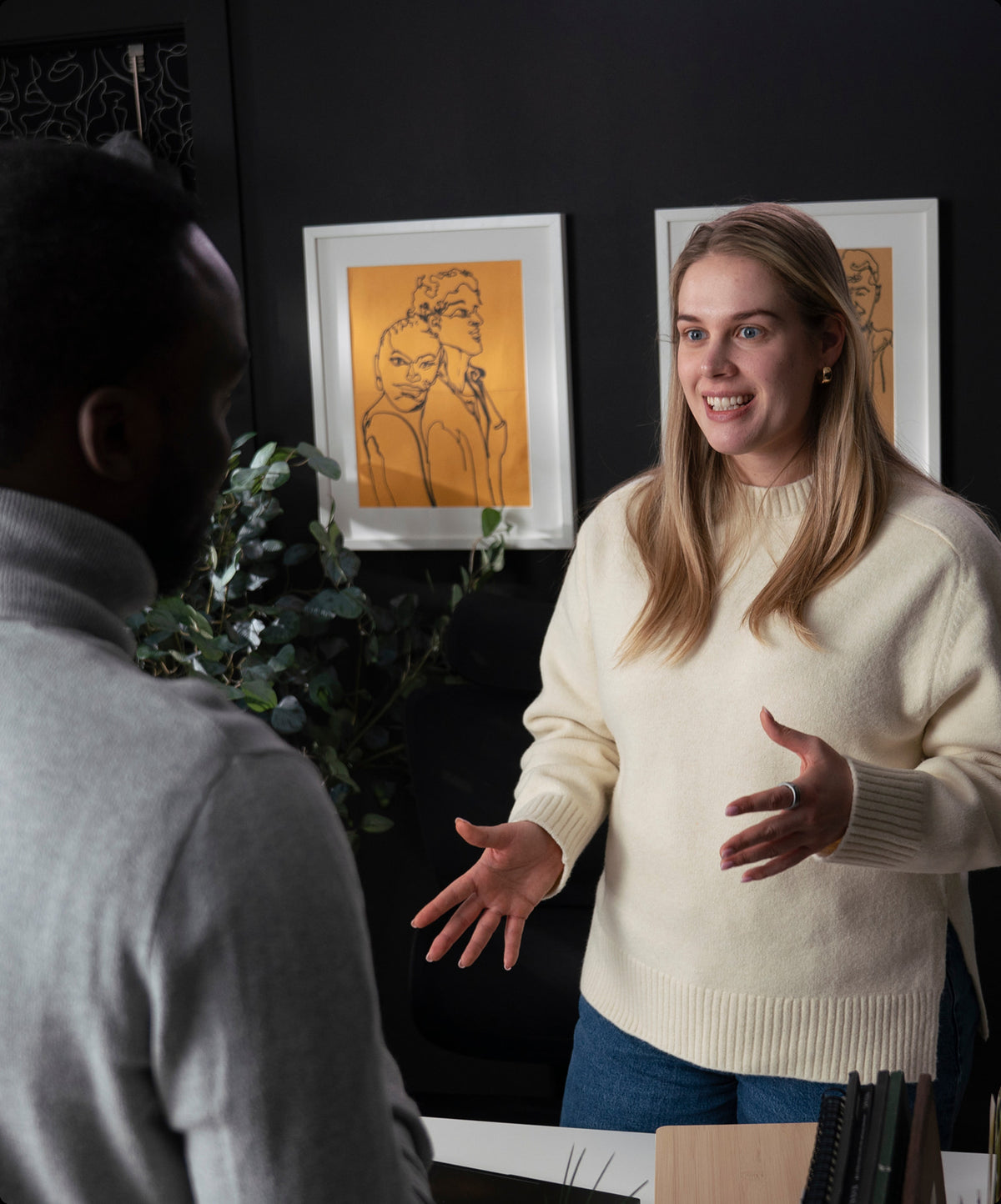 Catch the Flow, 
Keep the Insight.